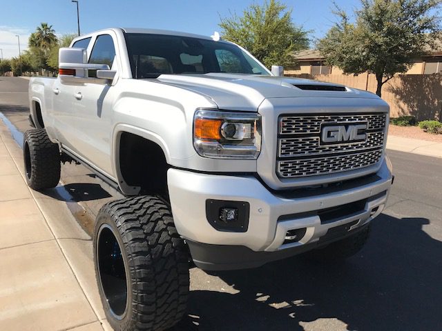 2018 GMC HD2500 DENALI – Str8Up Toy Trader