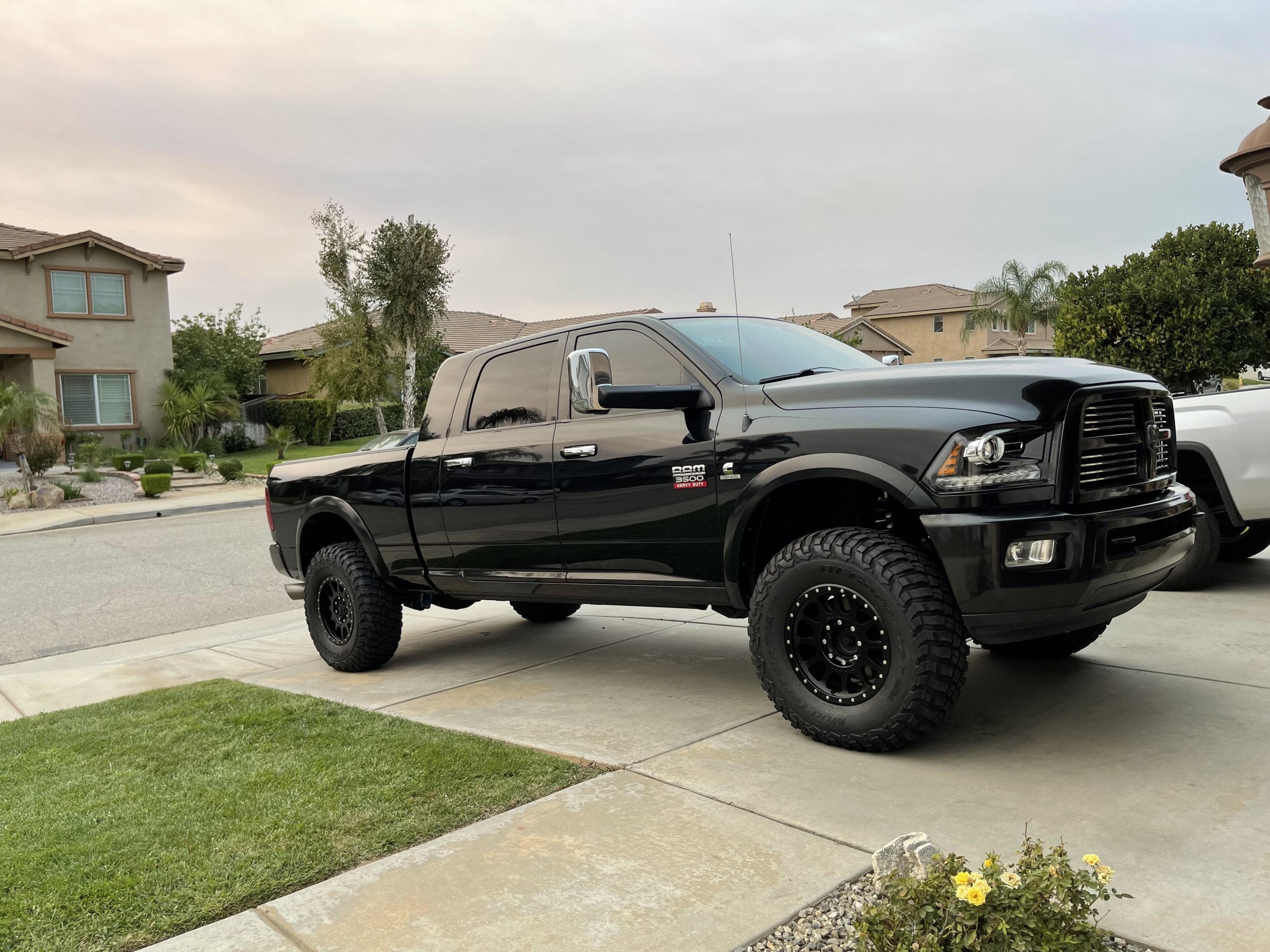 2010 Ram 3500 – Str8Up Toy Trader