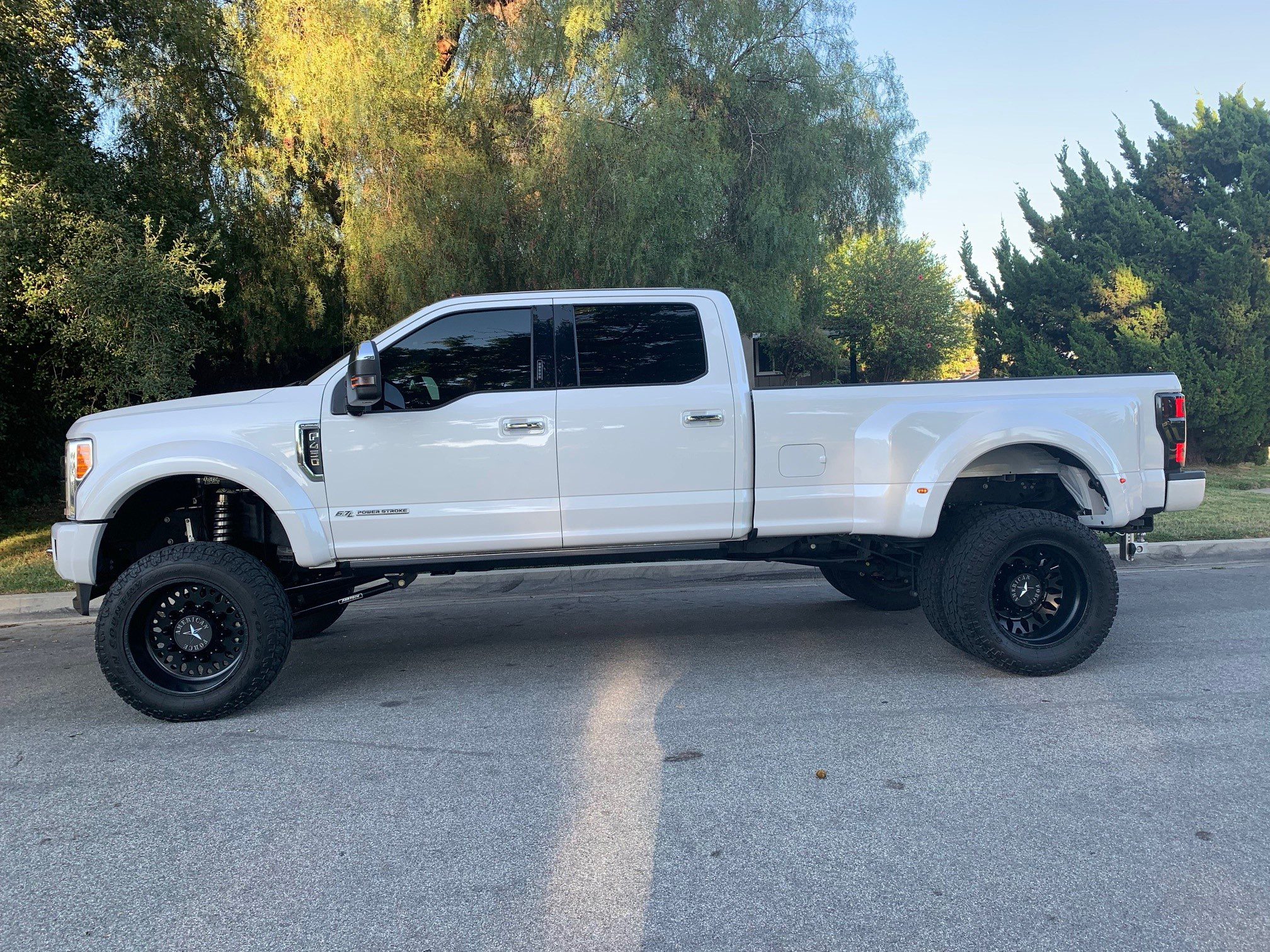 2019 Ford F-450 Platinum – Str8Up Toy Trader