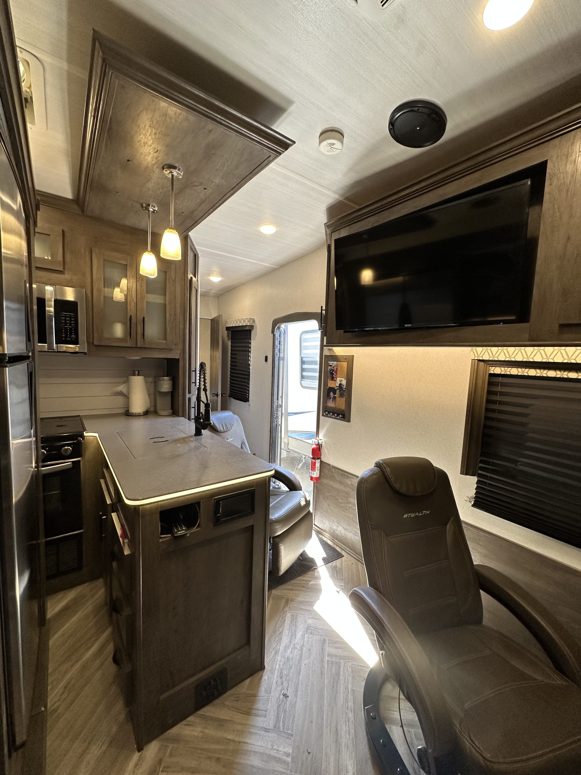 Stealth Toy Hauler Chairs Wow Blog