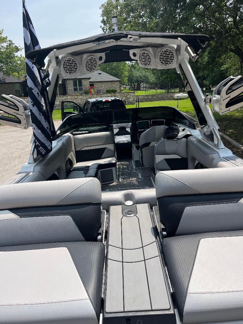 2021 Centurion Ri 245 Str8Up Toy Trader