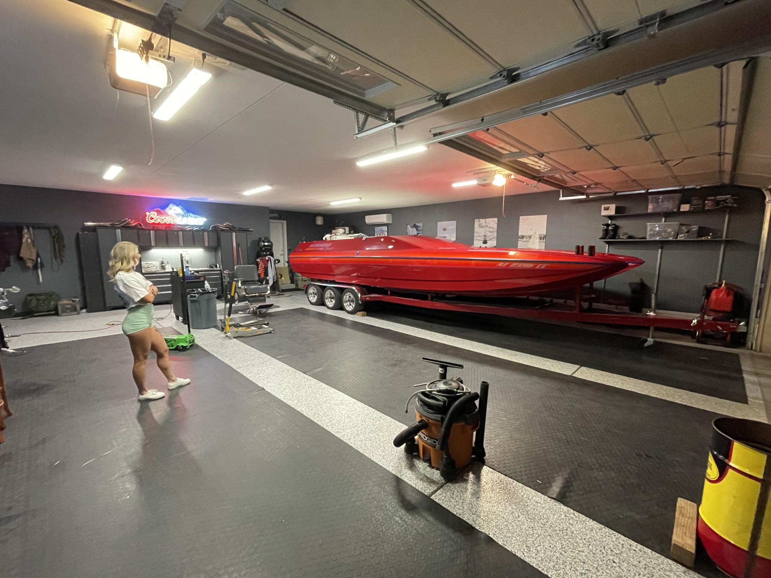 1998 Howard 26′ Cat 1075hp 122mph Str8Up Toy Trader