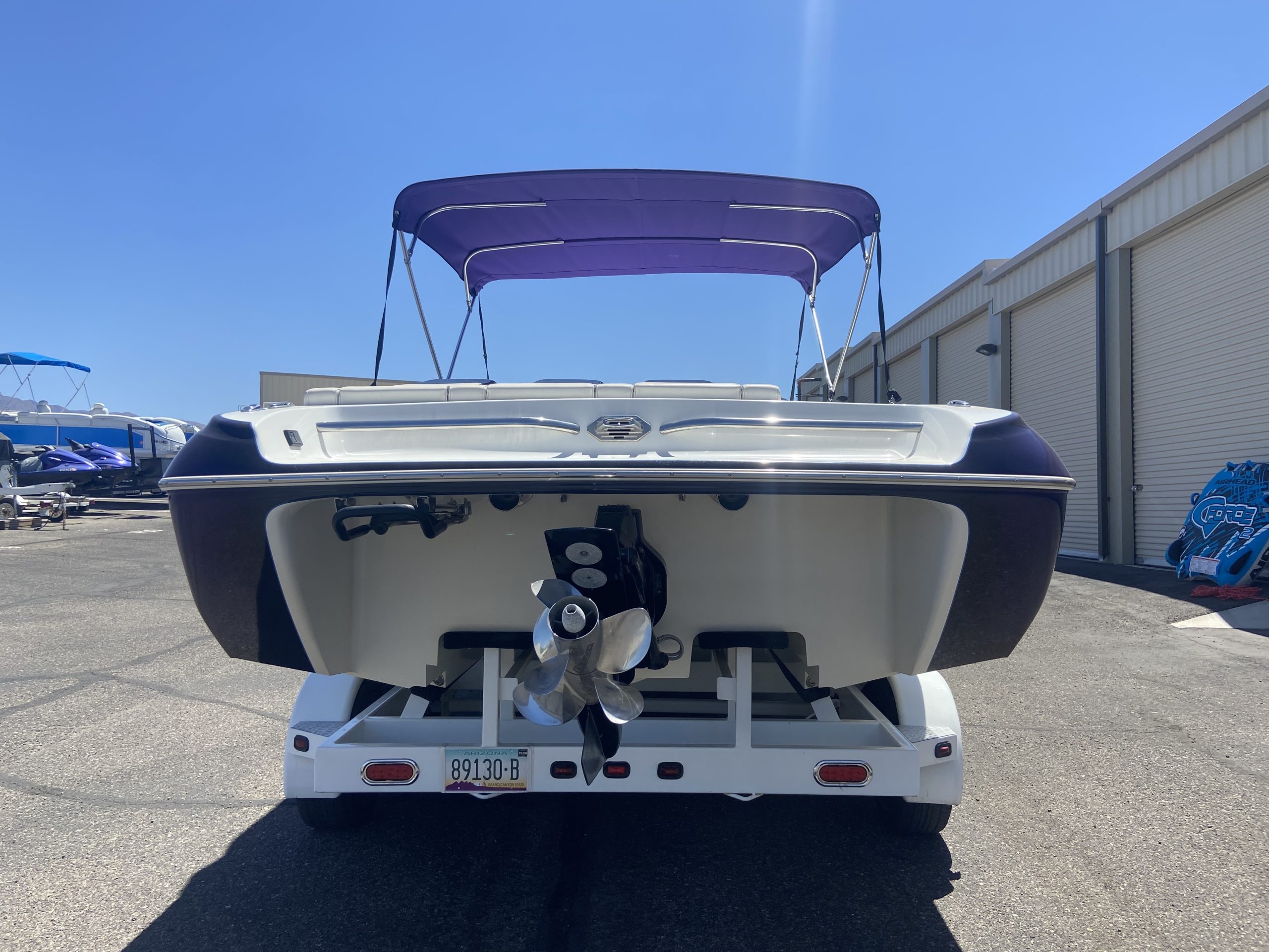 2011 Magic Deck Boat Str8Up Toy Trader