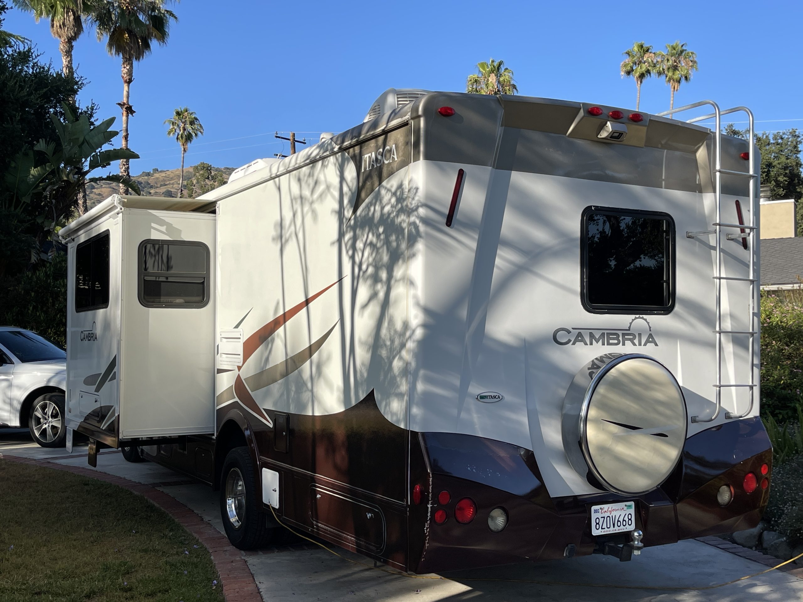 2006 Itasca Cambria 26A Str8Up Toy Trader