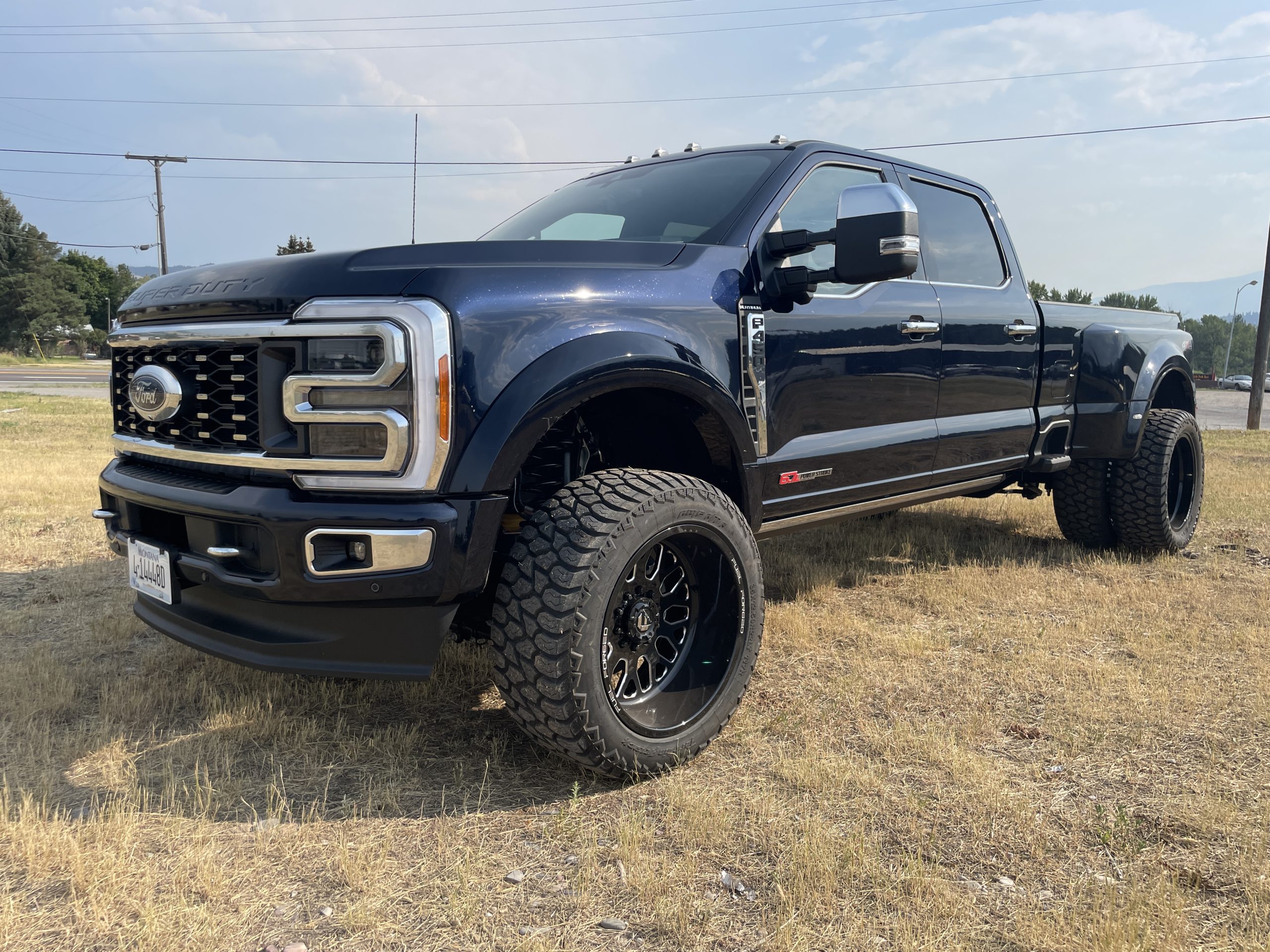 2023 Ford F450 Platinum – Str8up Toy Trader