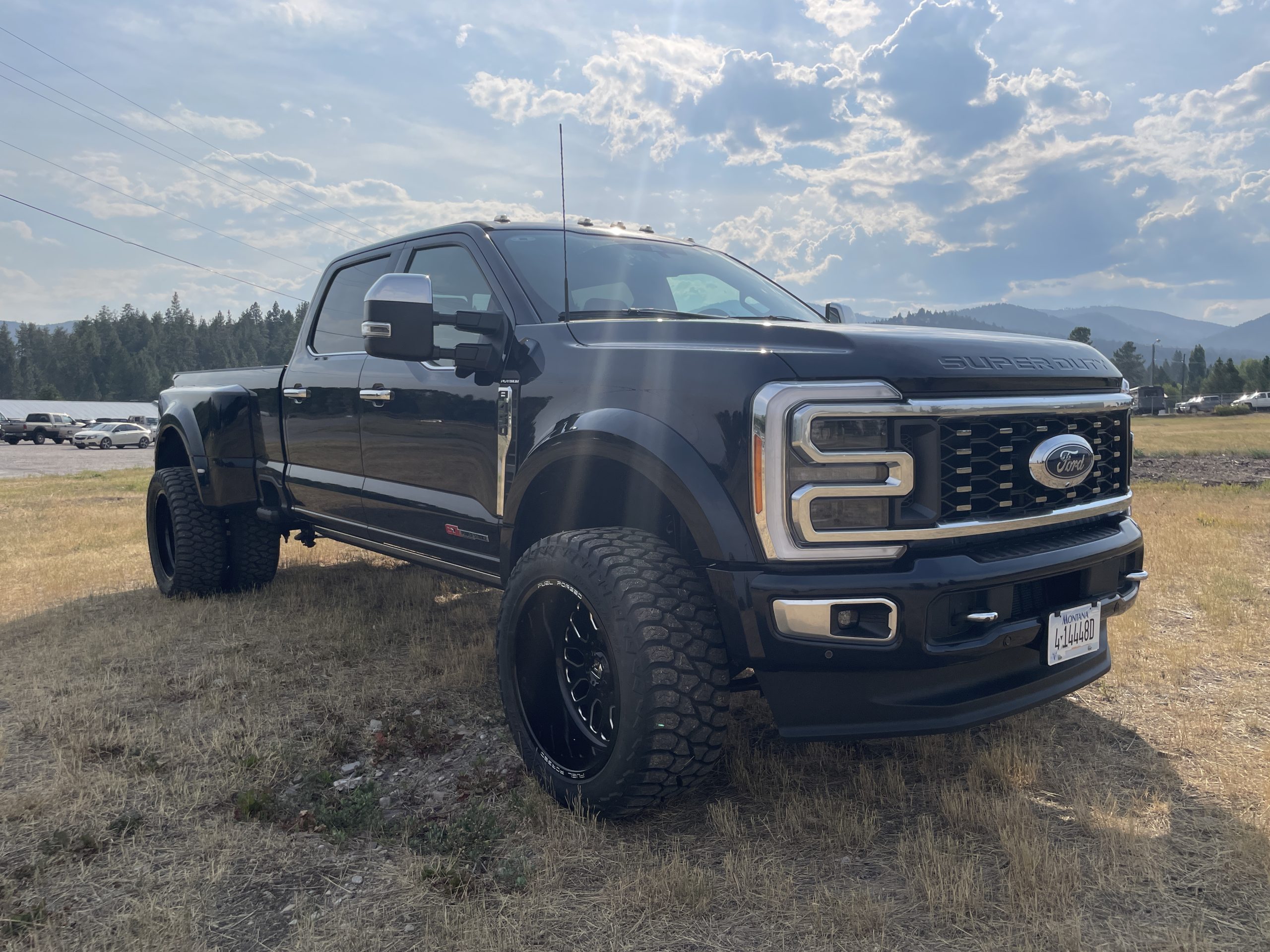 2023 Ford F450 Platinum – Str8Up Toy Trader