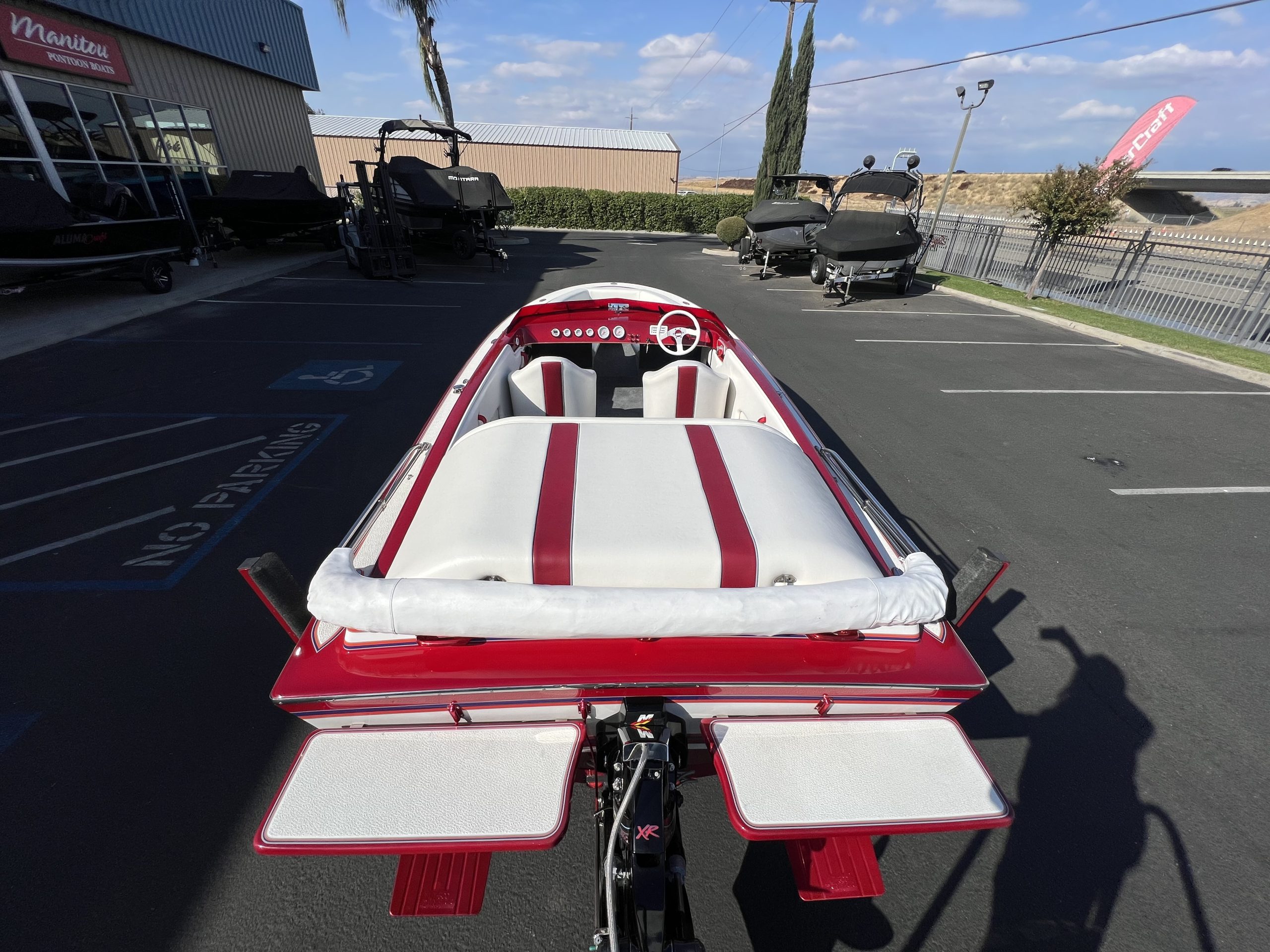 2005 Howard Custom Boats 21 – Str8Up Toy Trader