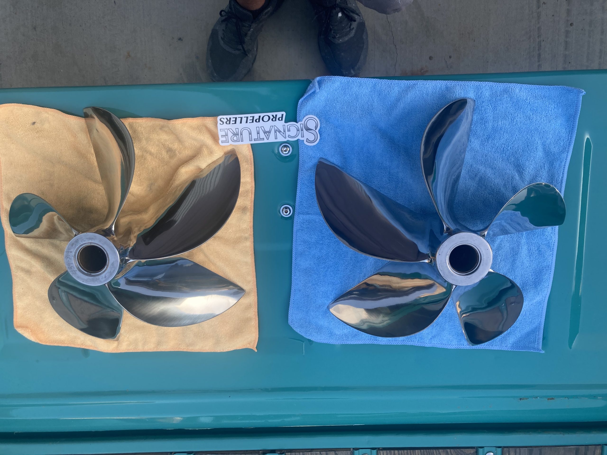 Cleaver Props Str8Up Toy Trader