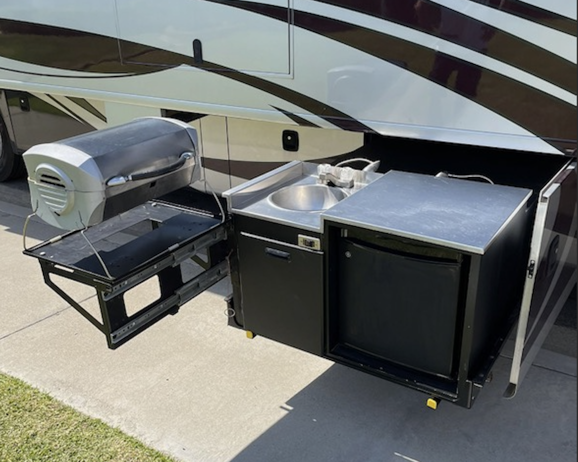 RV Slide Out BBQ Station Str8Up Toy Trader