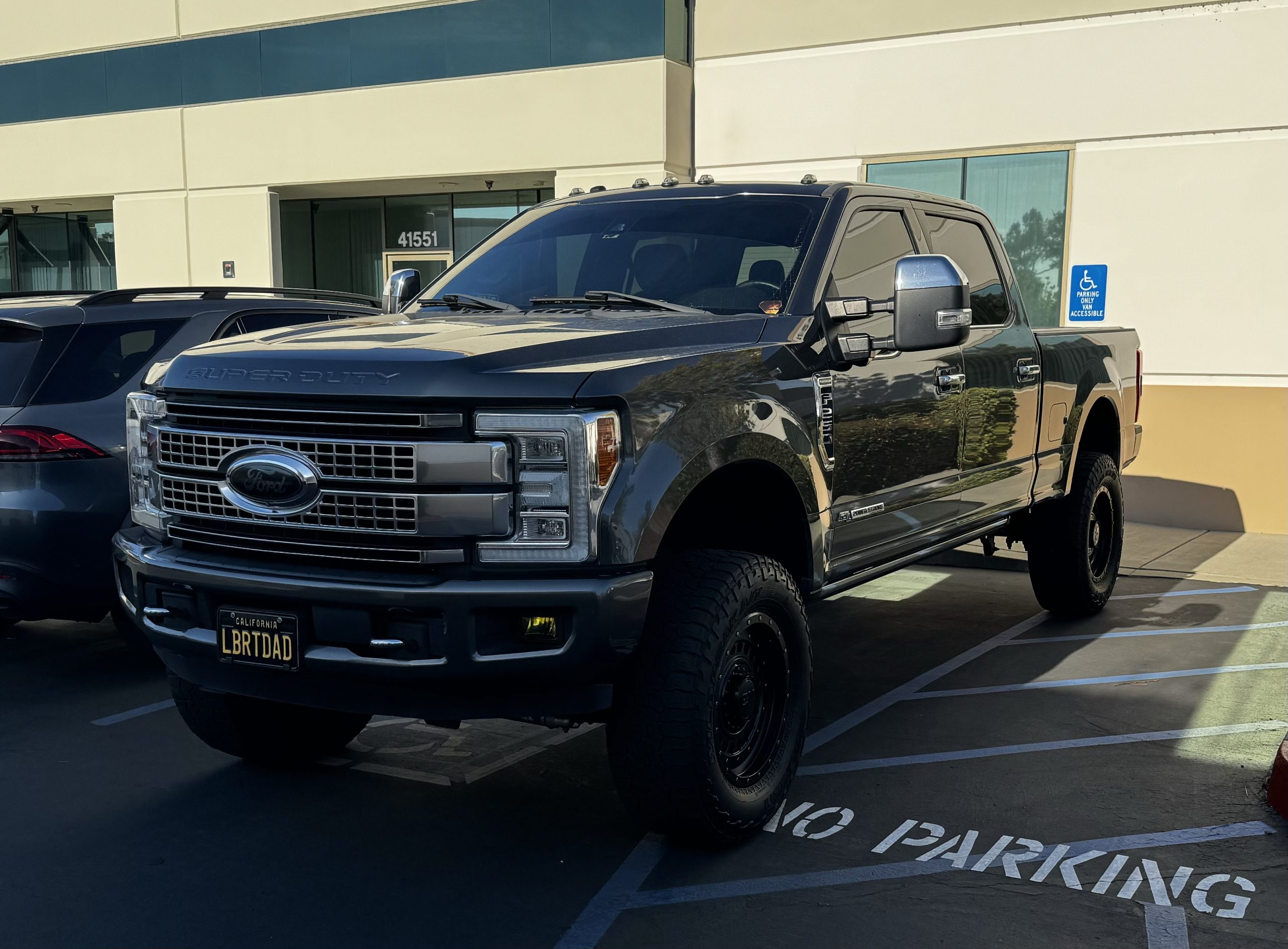 2018 Ford Platinum F-250 Powerstroke 6.7 Crew Cab Standard Bed 4×4 ...