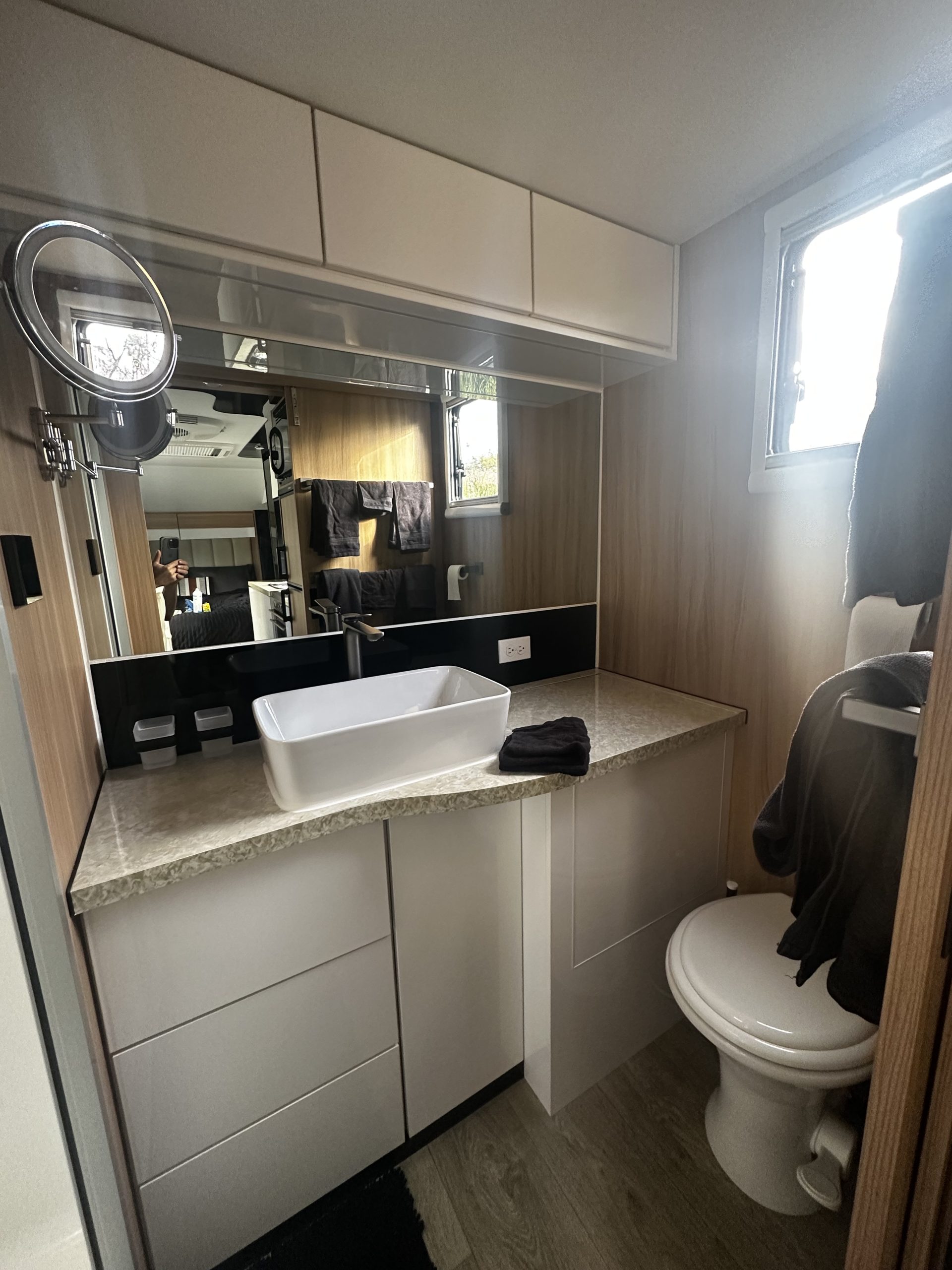 2022 Black Series HQ 19 Str8Up Toy Trader