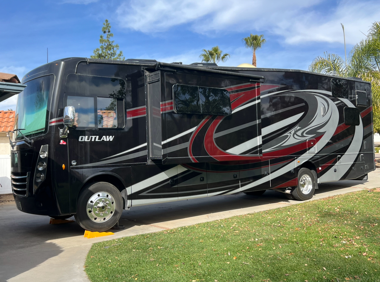 2020 Thor Outlaw 37RB