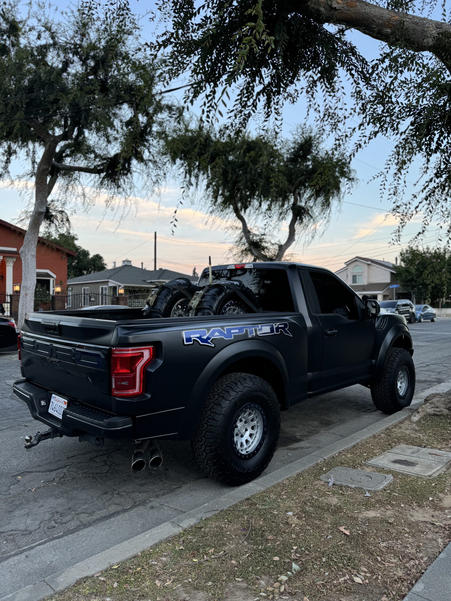 2017 F150 5.0 “Baby Raptor” – Str8Up Toy Trader