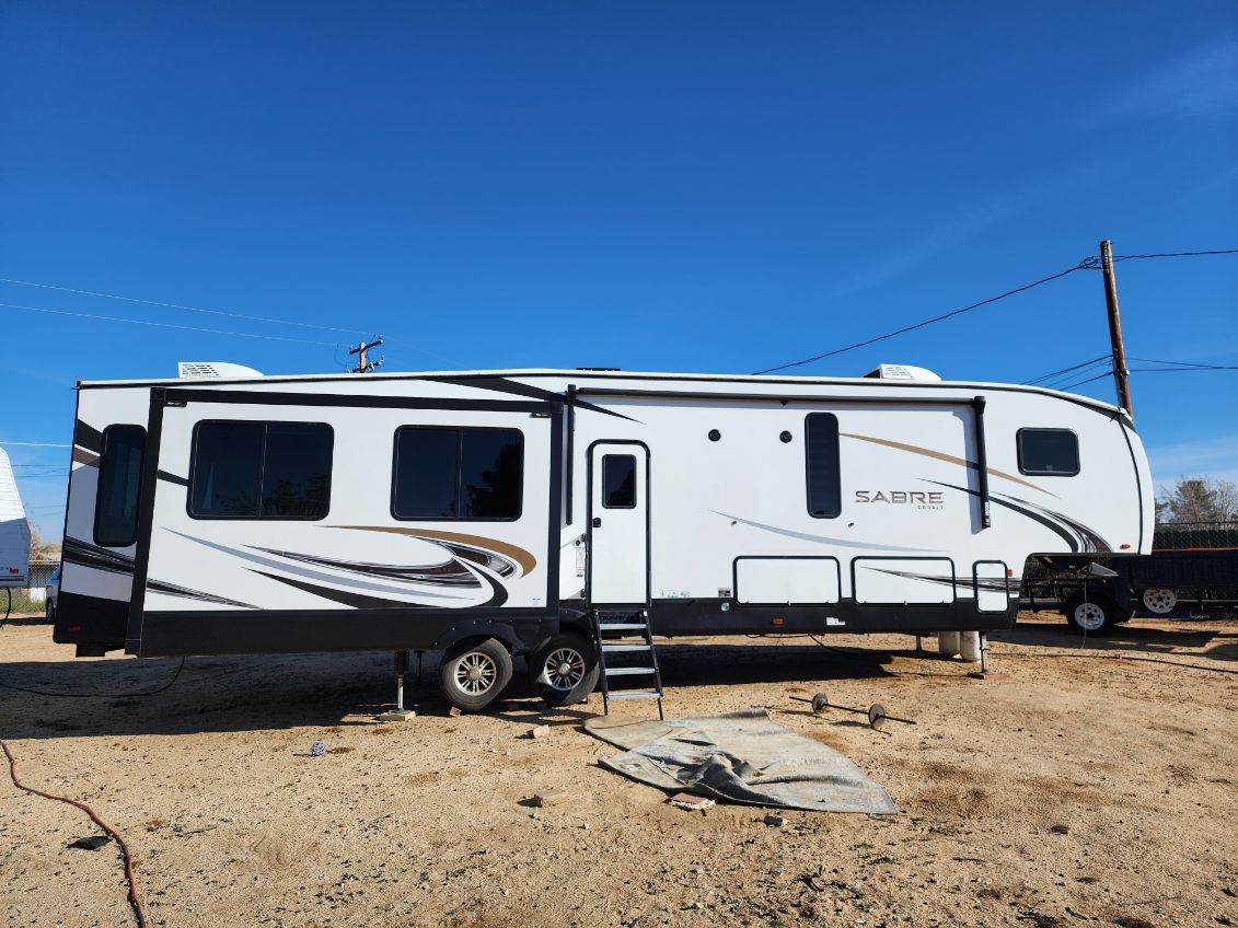 2022 Forest River Sabre 36BHQ