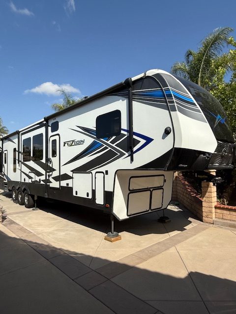 2020 Keystone Fuzion 419