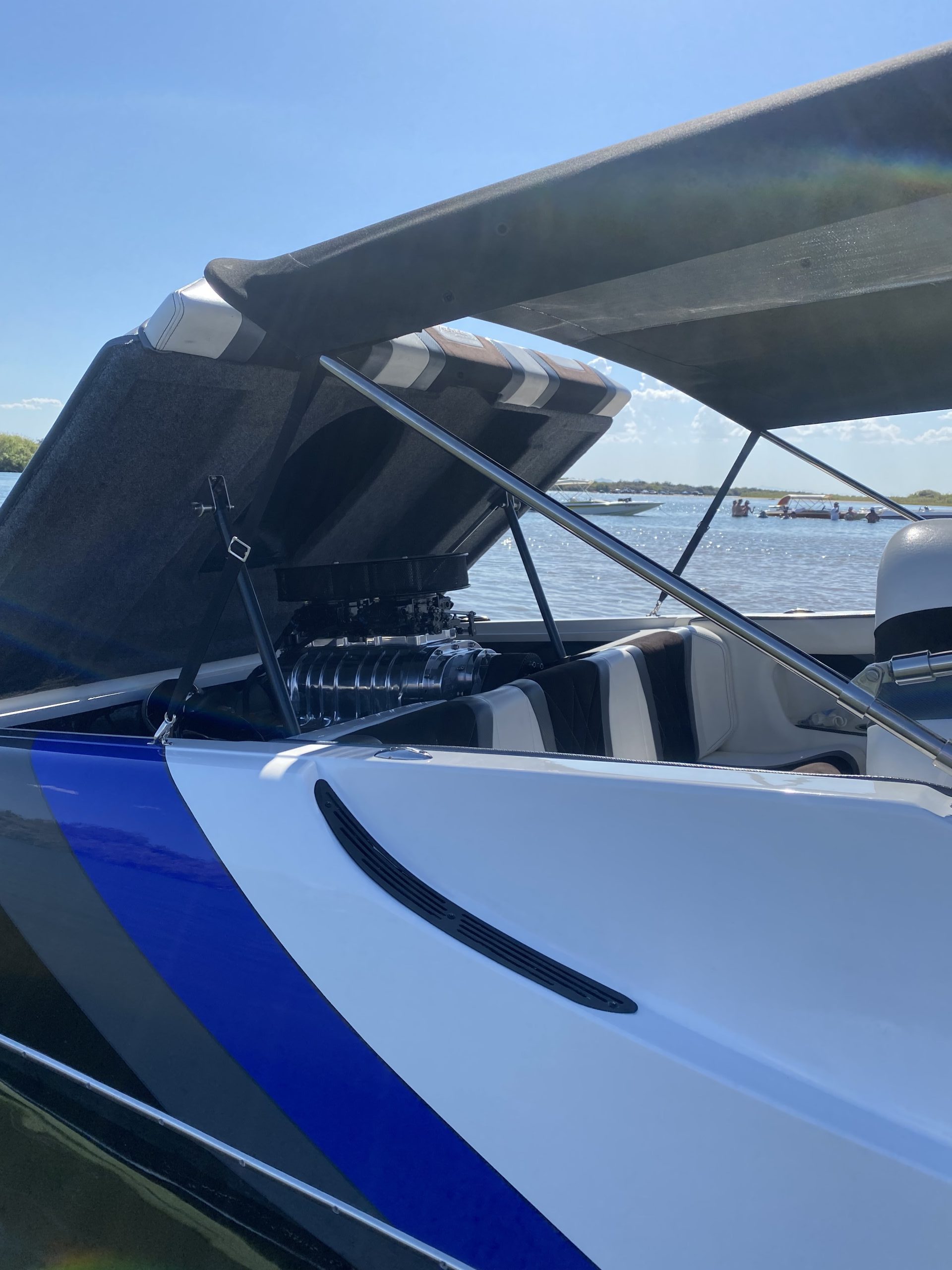 2021 23 Deck Tahiti Offshore – Str8Up Toy Trader