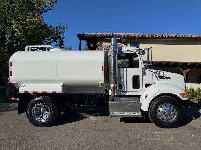 2011 Peterbilt Water Truck*