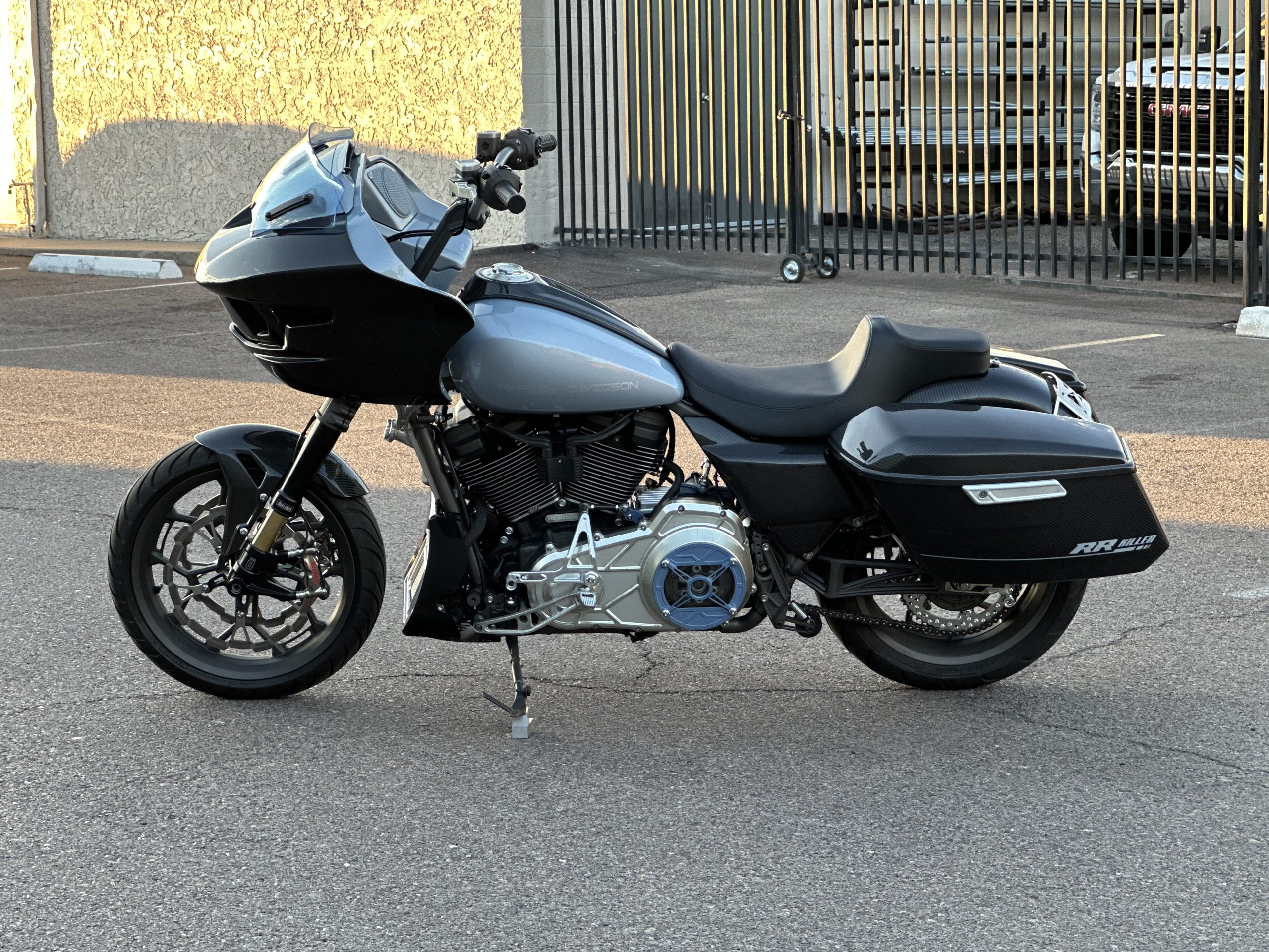 2024 Harley Davidson Road (Very Best of everything)