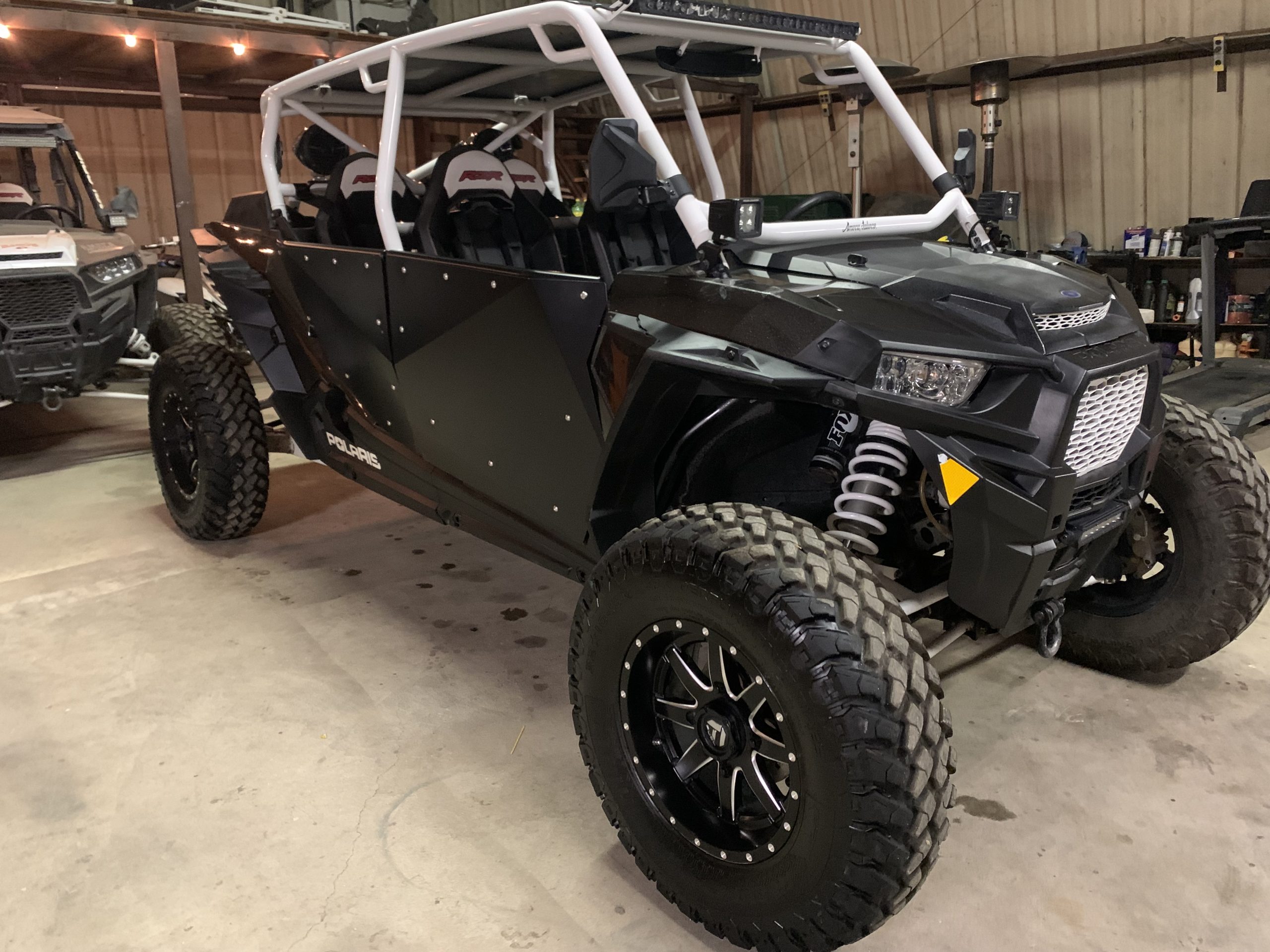 Polaris RZR XP4 Turbo
