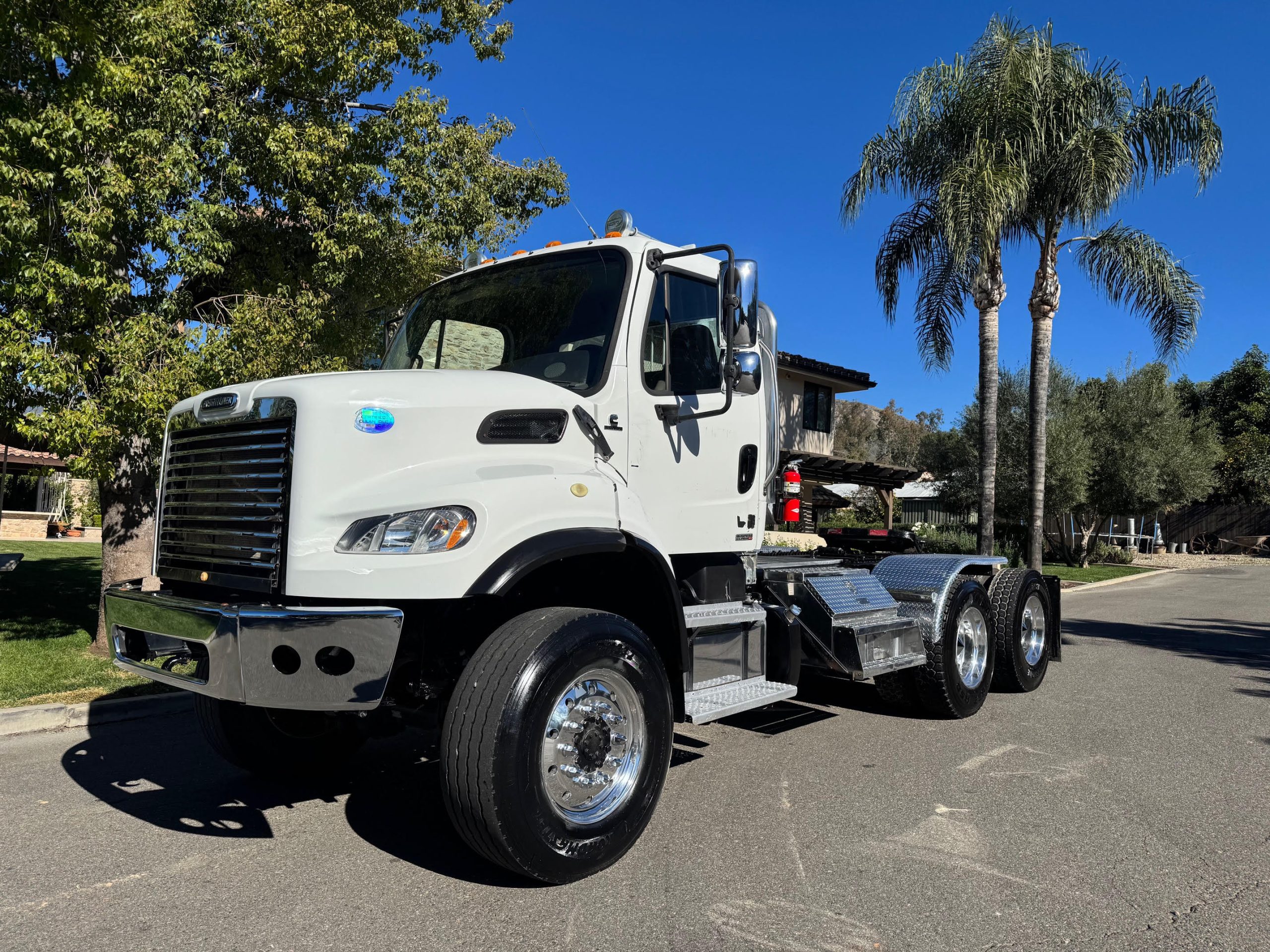 2012 Freightliner 6×6 Factory Day Cab Truck