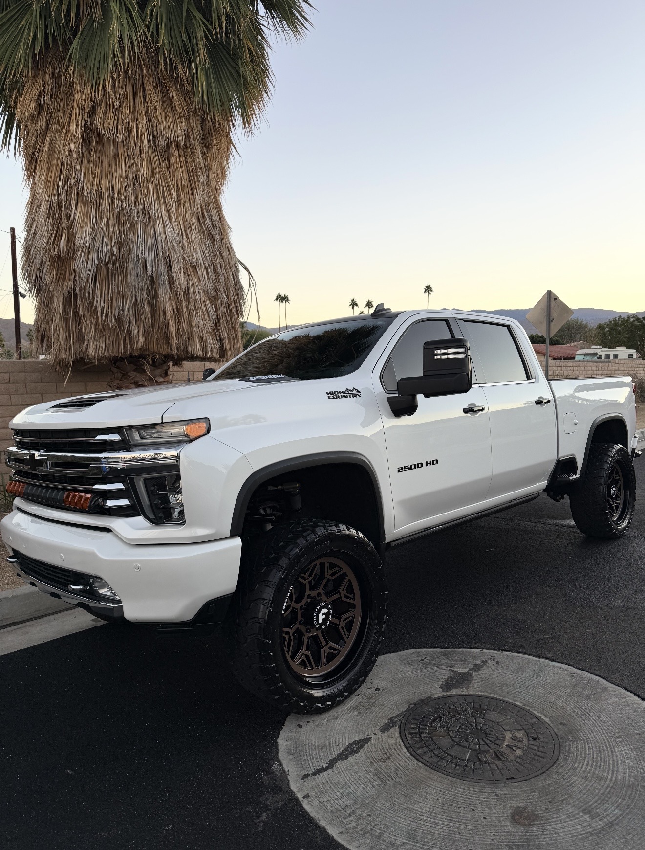 2020 Chevrolet 2500 High Country