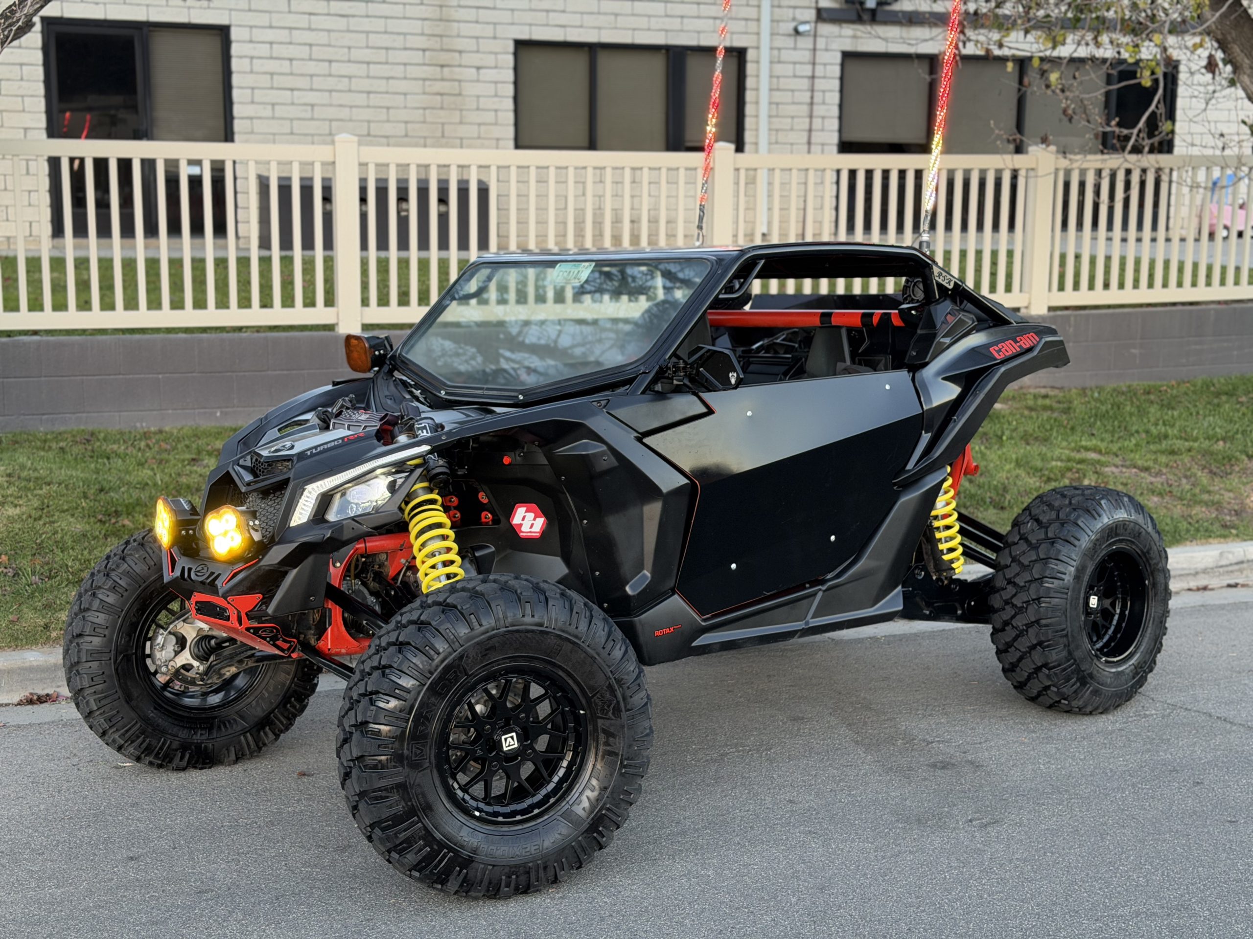 SUPER CLEAN! 2018 Can Am x3 XRS Turbo RR !*