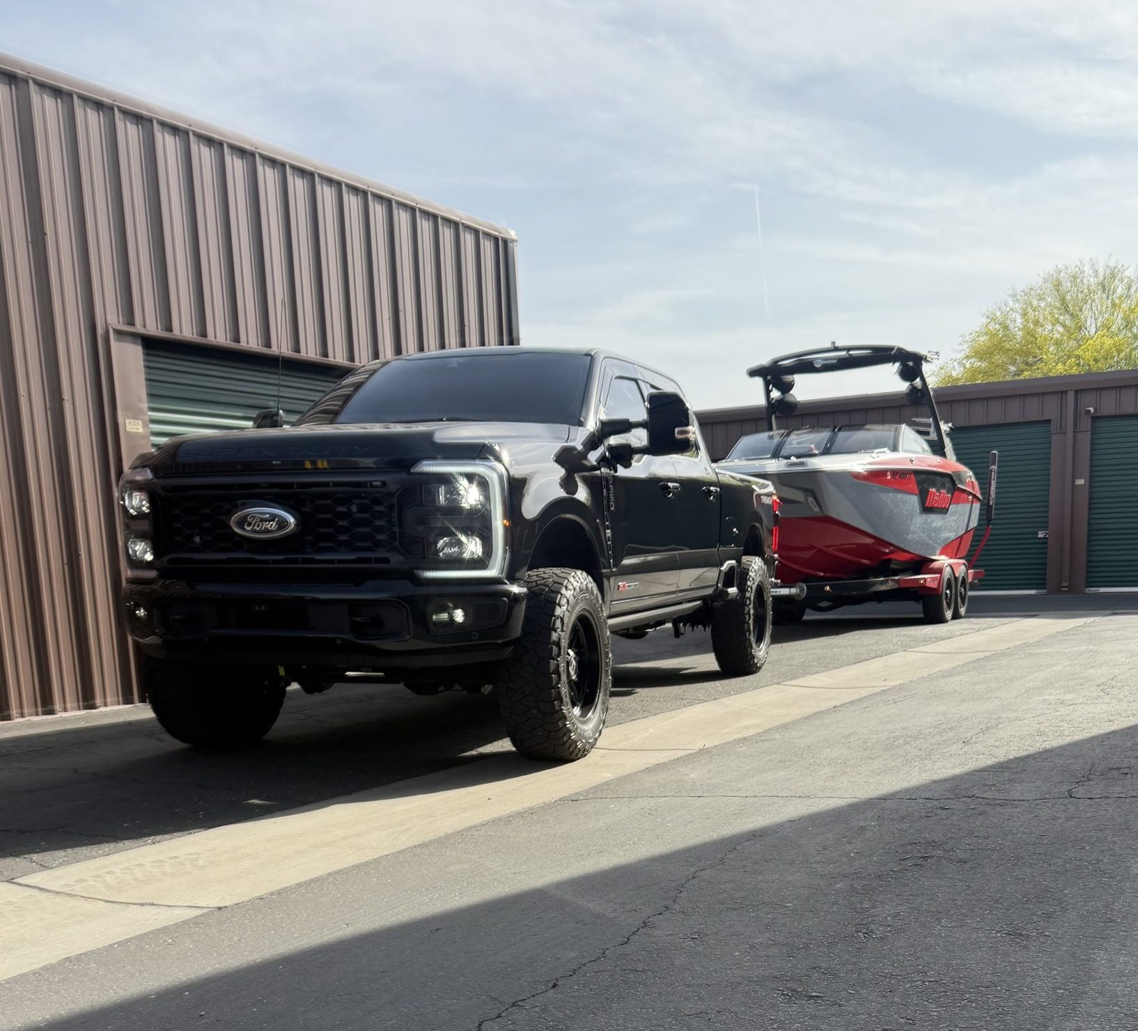 2024 F350 HO Lariat Ultimate Tremor*