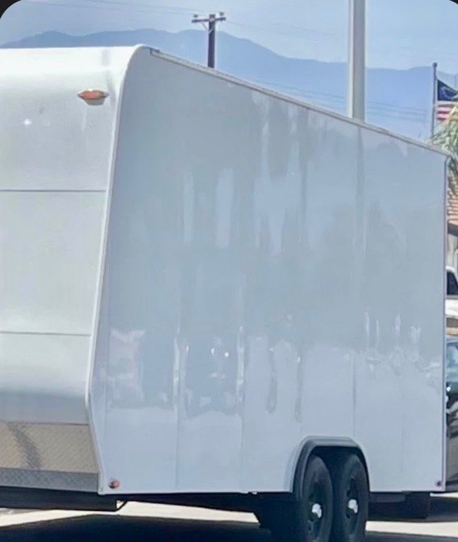 24′ Enclosed Trailer 8.5×24′ 10k GVWR*