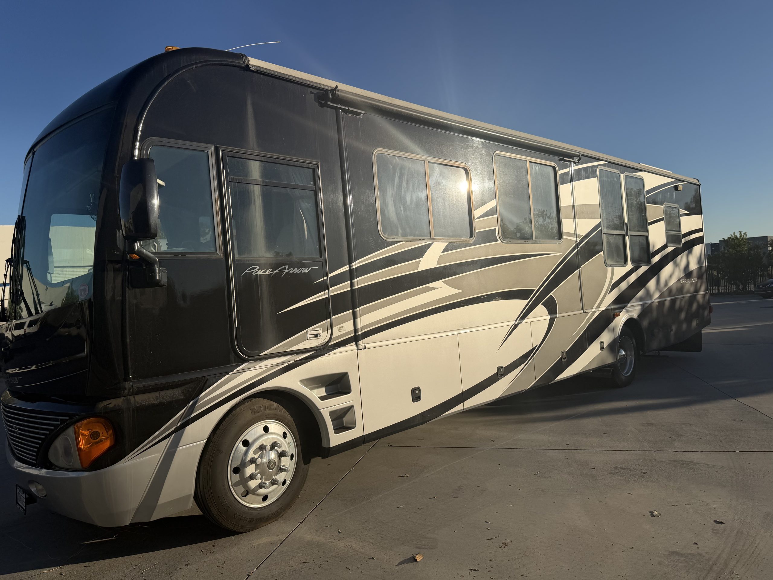 2007 FLEETWOOD PACEARROW 37C*