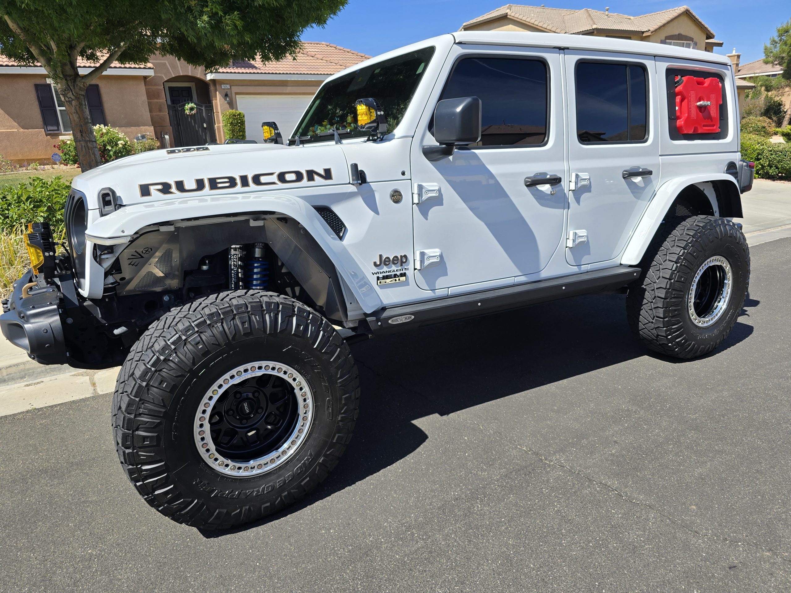 2023 Jeep 392*