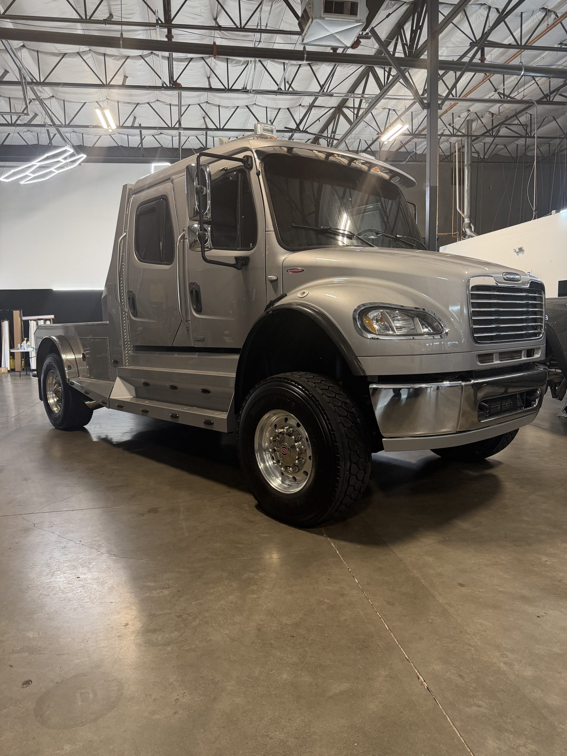 2009 FREIGHT LINER Sport Chassis*