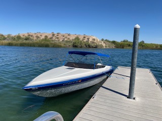 1999 Shockwave 25'  Tremor Closed Bow- Original Owner- 454 MAG MPI- Indoor*
