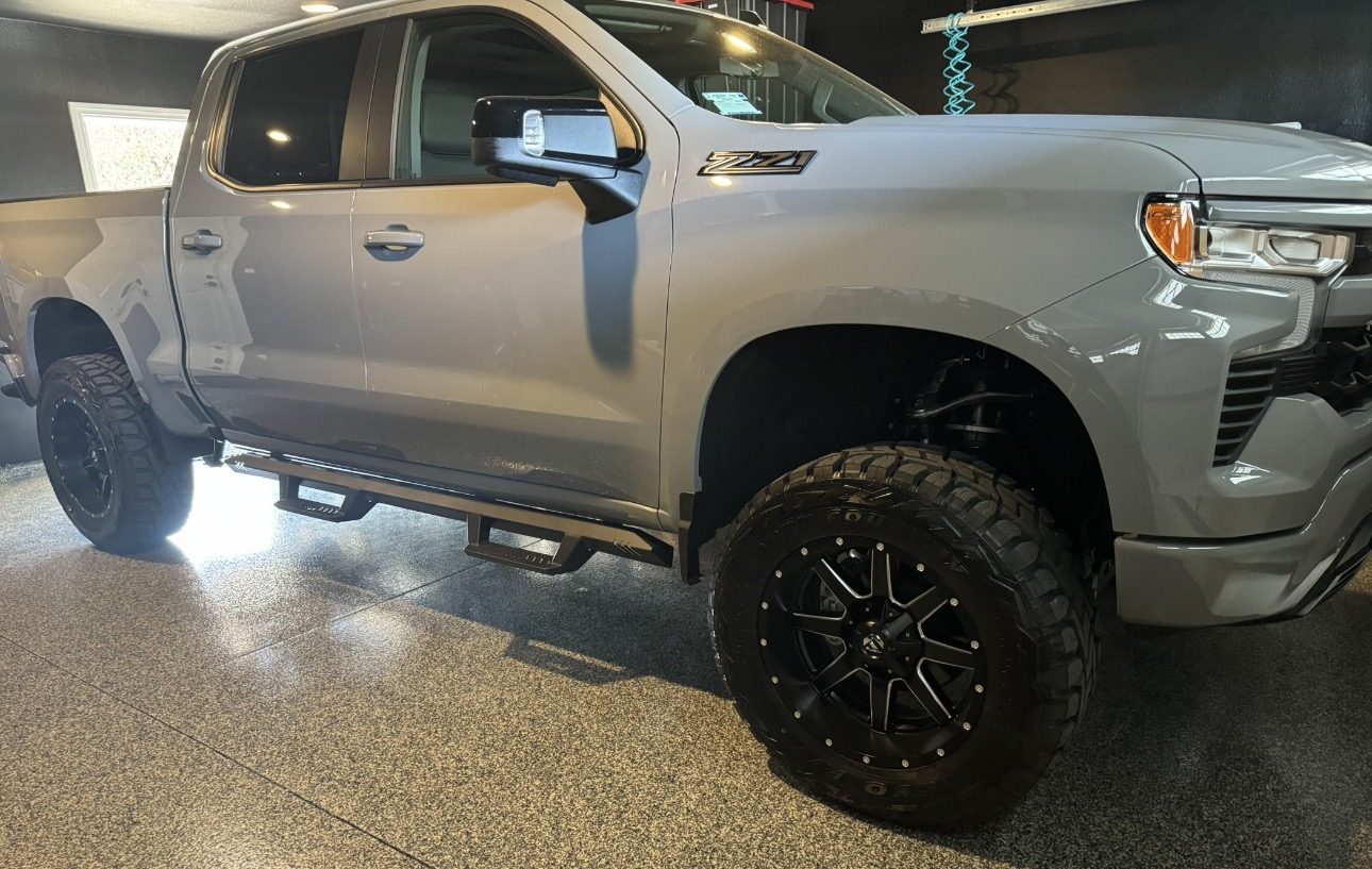 2024 Chevrolet Silverado 1500 RST Crew Cab 4WD – LIFTED & LOADED!*